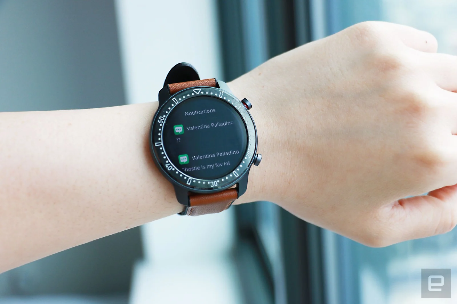 new smartwatch is three years behind |