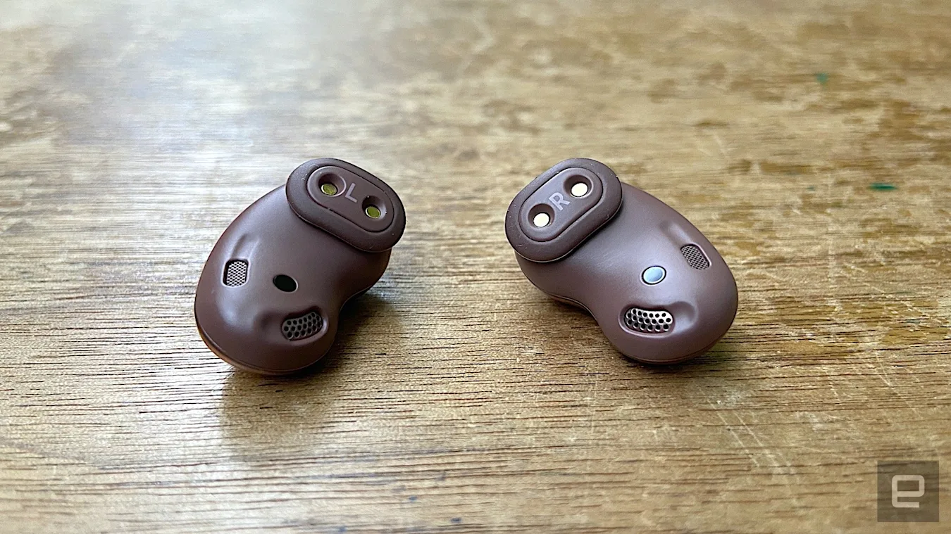Samsung’s latest true wireless earbuds have a unique “open type” design that will keep you from cramming them in your ears. While that does make them a bit more comfortable, you do have to sacrifice sound quality and the effectiveness of ANC. There are some attractive features here, but the company’s Galaxy Buds+ are the better option at this point.