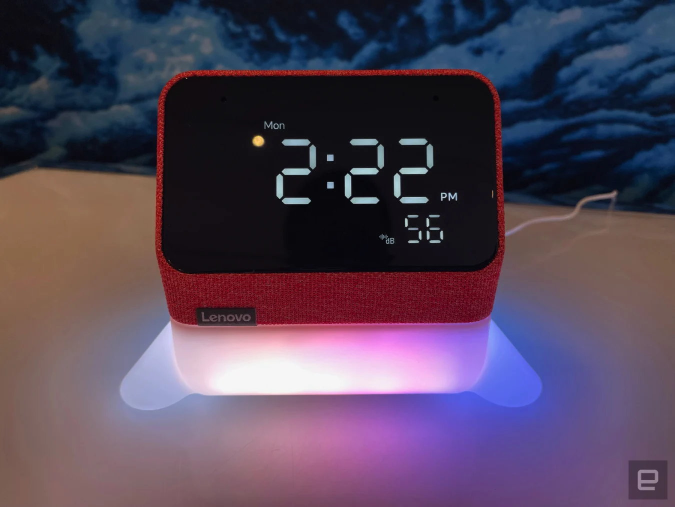 Smart Clock baru Lenovo dengan Alexa diskon 29 persen di Amazon