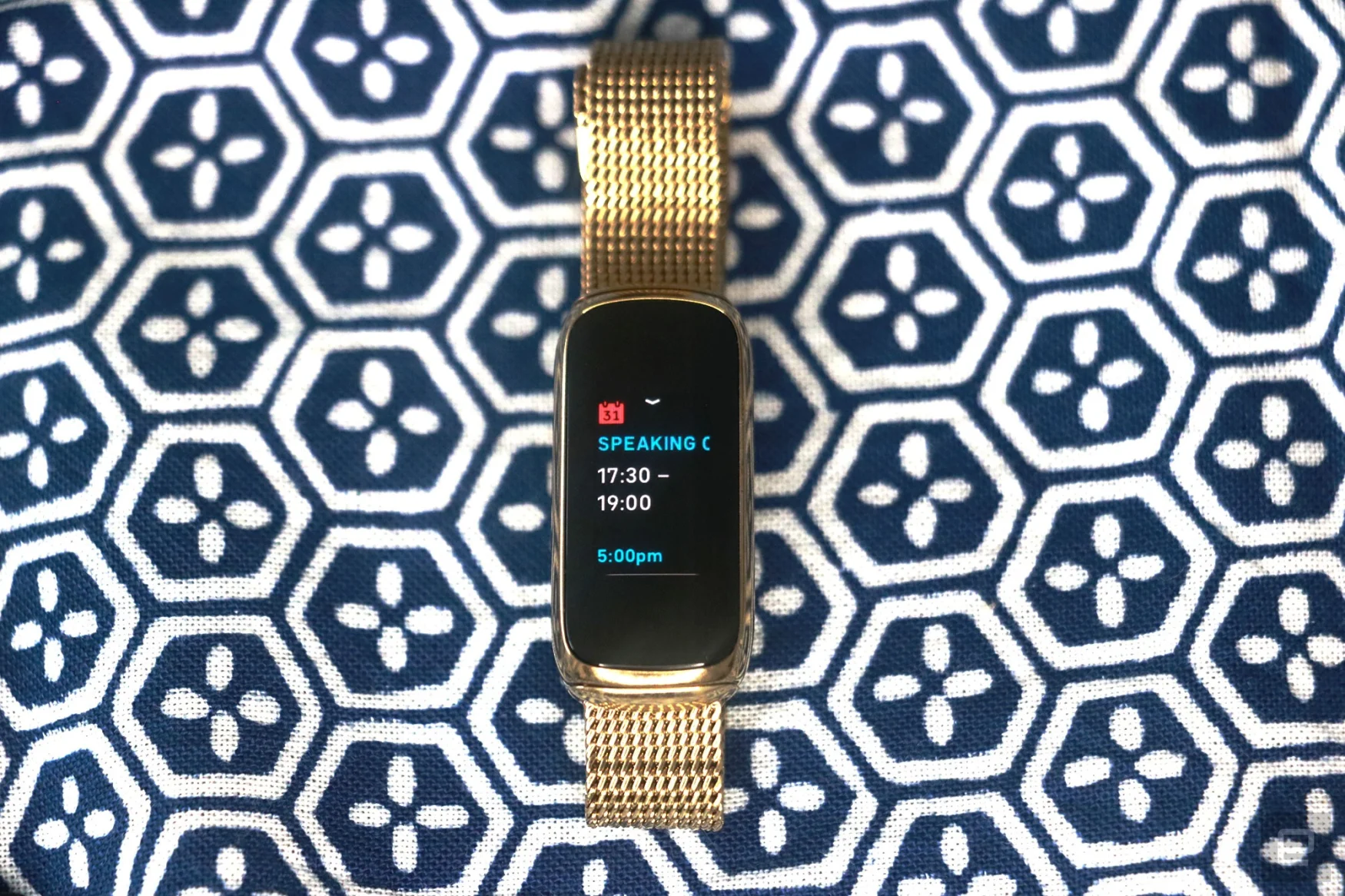 Fitbit Luxe review: A tiny tracker that's both easy and hard on