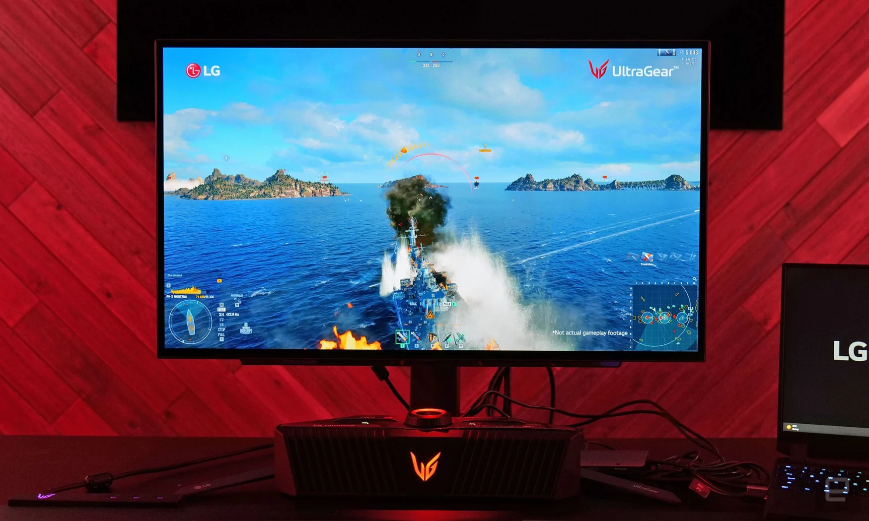 Like its bigger sibling, the 27-inch 27GR95QE sports a blazing 240Hz refresh rate, but with a smaller non-curved OLED panel. 