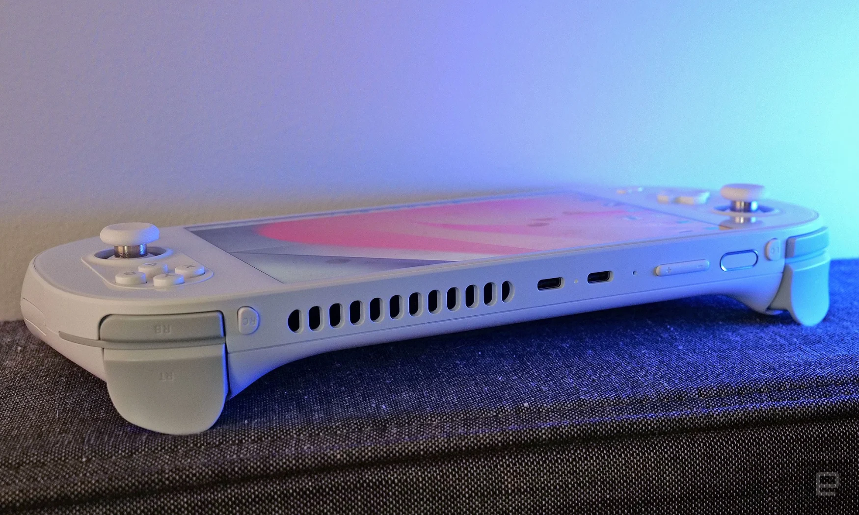 Unlike the Steam Deck, the Ayaneo 2 features a total of three USB-C ports, two of which can be used for charging. 