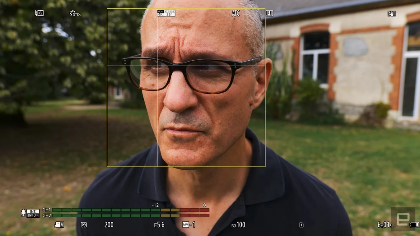 Panasonic S5 mirrorless camera improved autofocus eye tracking
