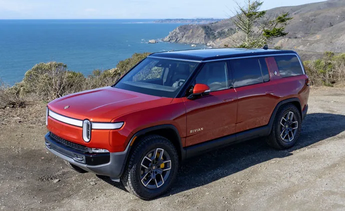 Image of the new Rivian R1S SUV