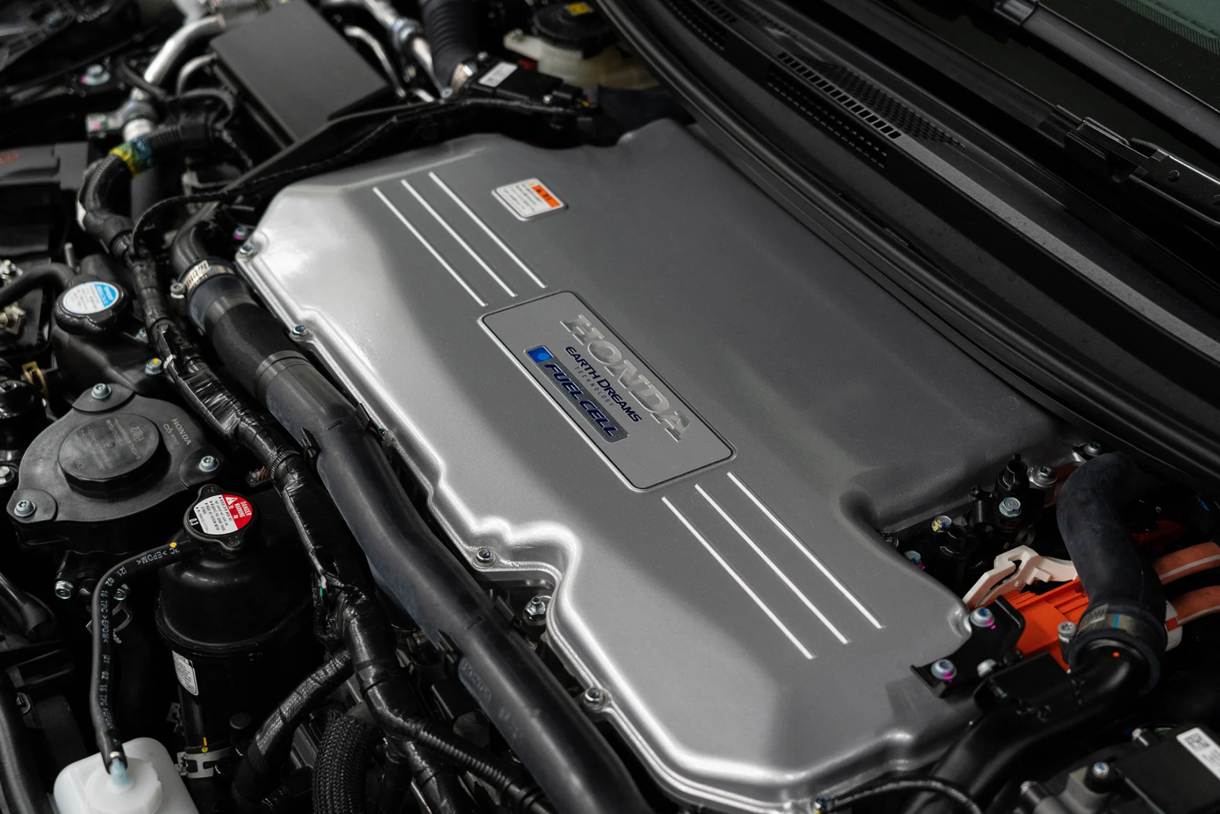 Engine system on Honda CR-V 2024 hydrogen fuel cell variant
