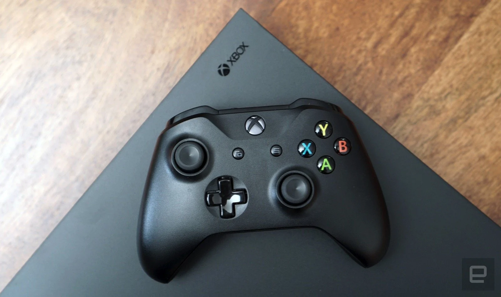 Xbox One X console.