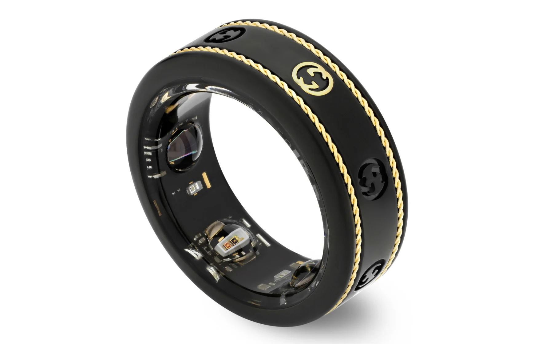 Oura collaborates with Gucci on a fashion-forward 18 carat gold smart ring