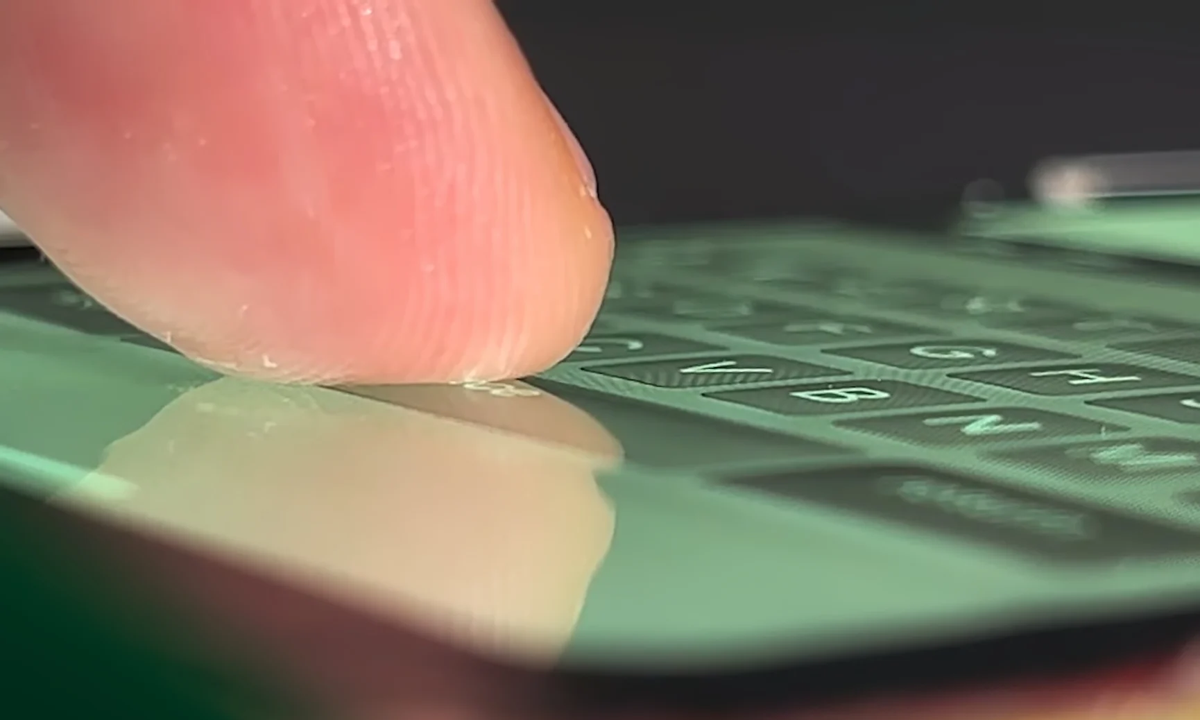 This OLED screen can fill with liquid to form tactile buttons | Engadget