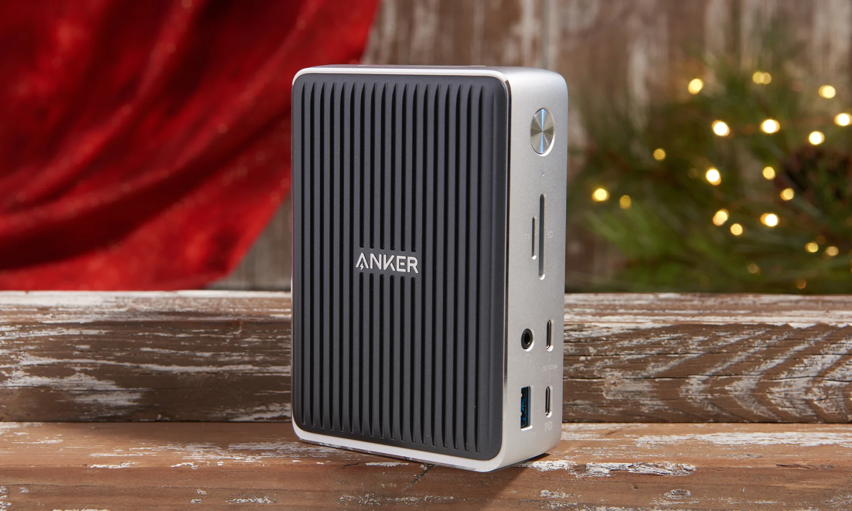 Anker 577 Thunderbolt docking station