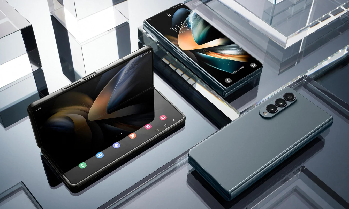 The Galaxy Z Fold 4 will be available in four colors including graygreen, Phantom Black, beige and burgundy, the latter of which is exclusive to Samsung.com.