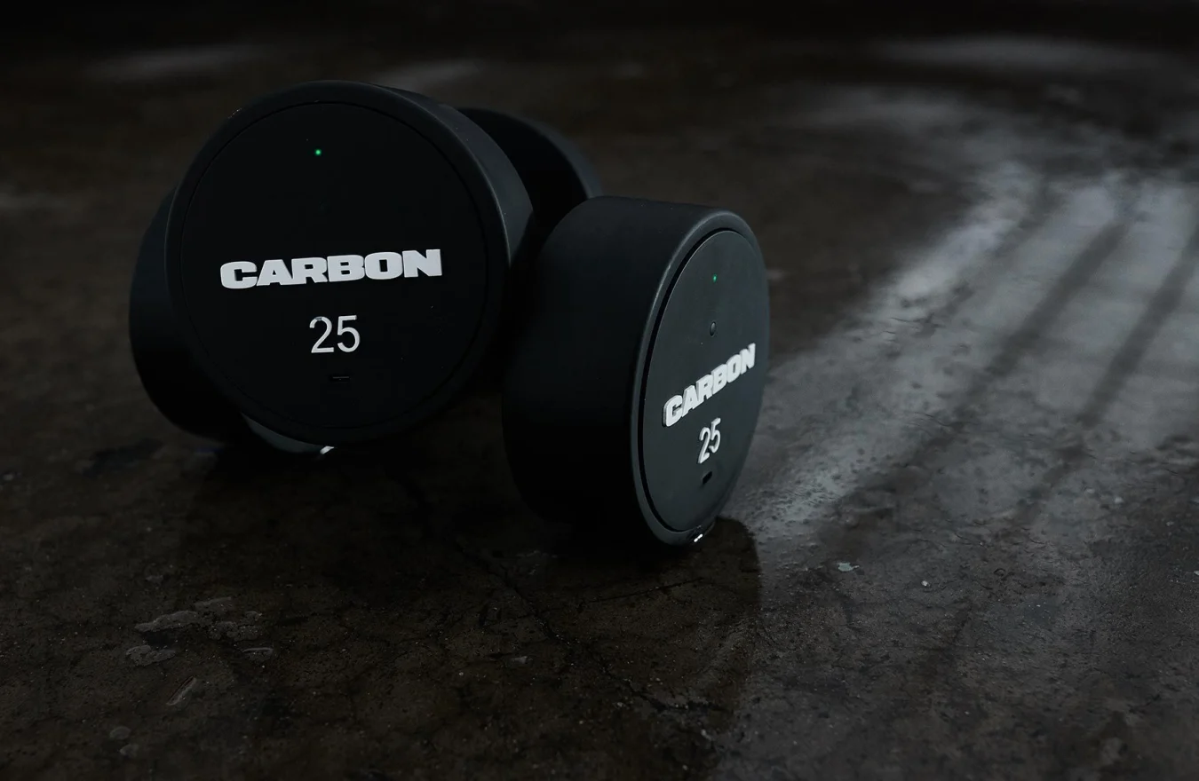 The Carbon mirror lets you see your form during guided workouts