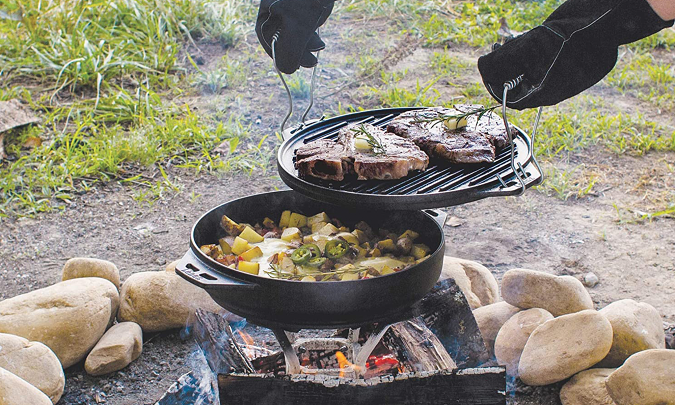 Lodge cast iron Cook-it-All
