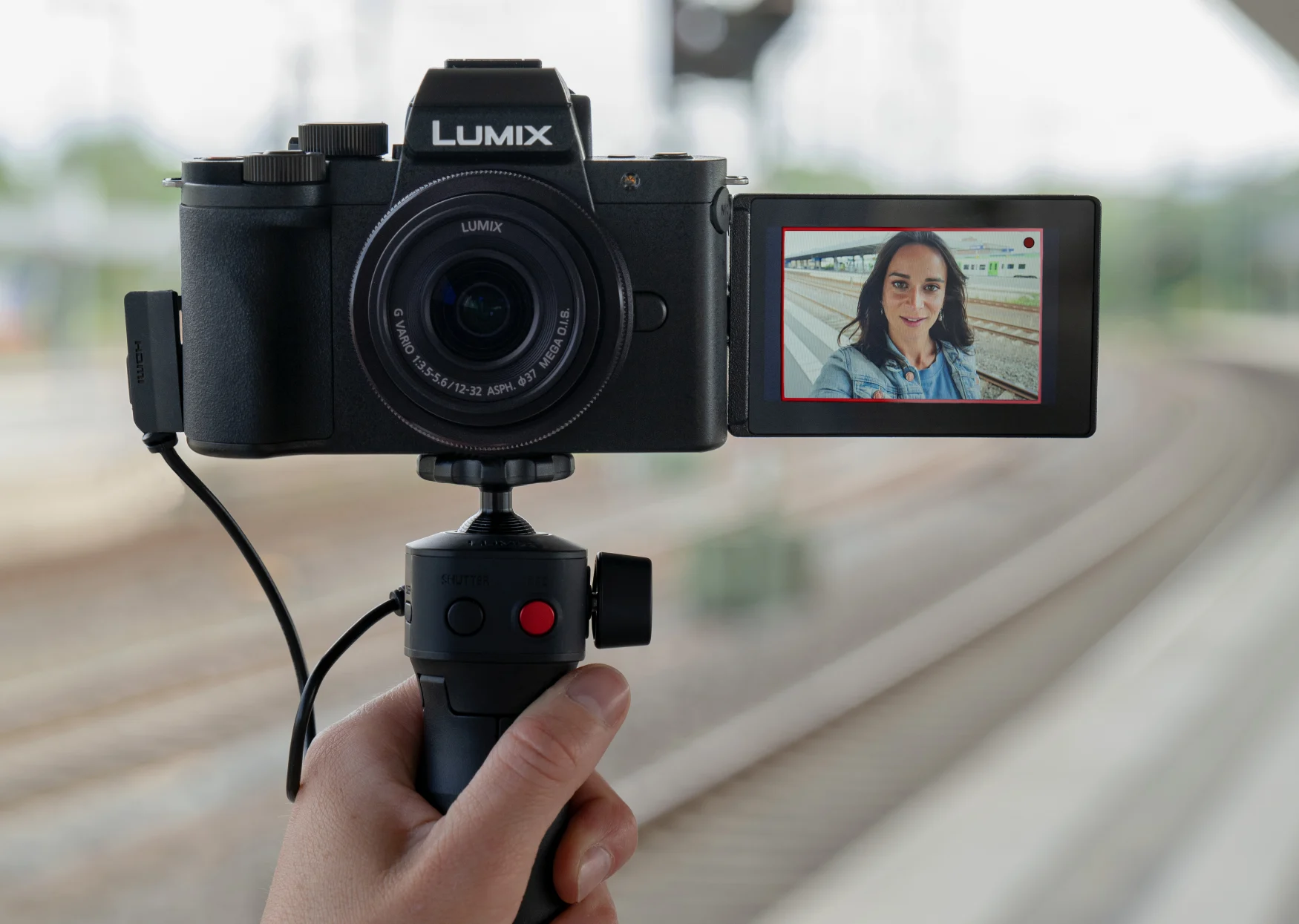 Panasonic G100 vlogging camera