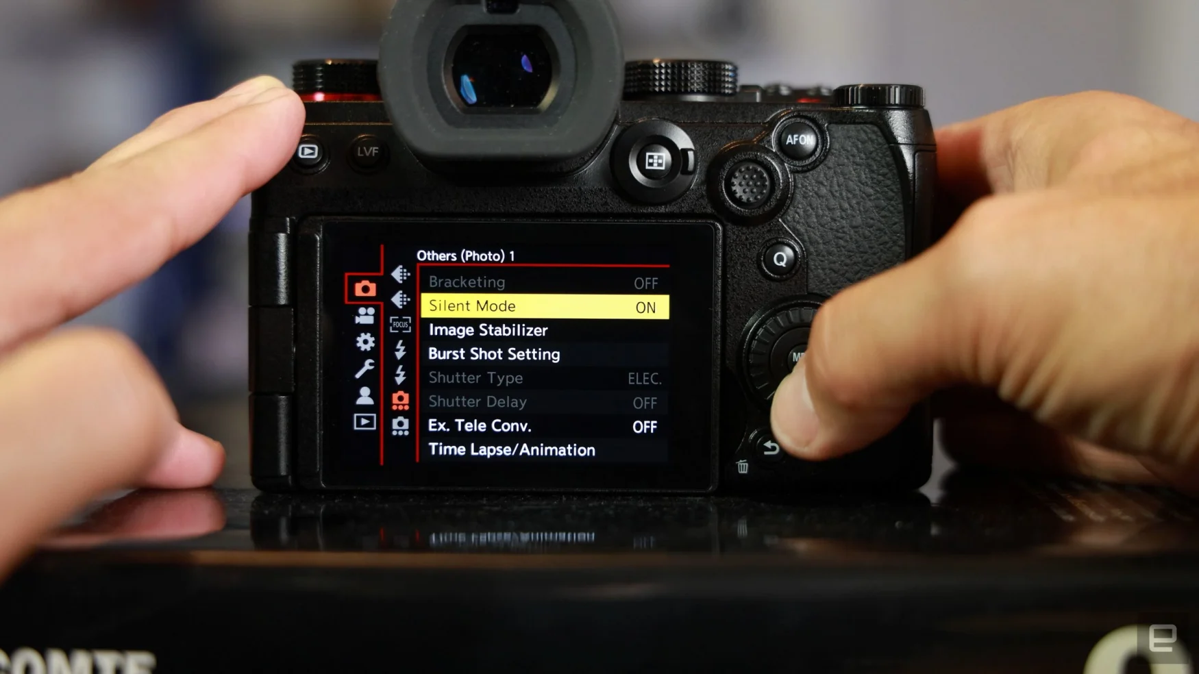 Обзор беззеркальной камеры Panasonic G9 II