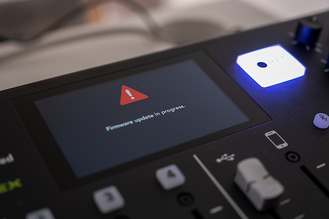 Rodecaster Pro.