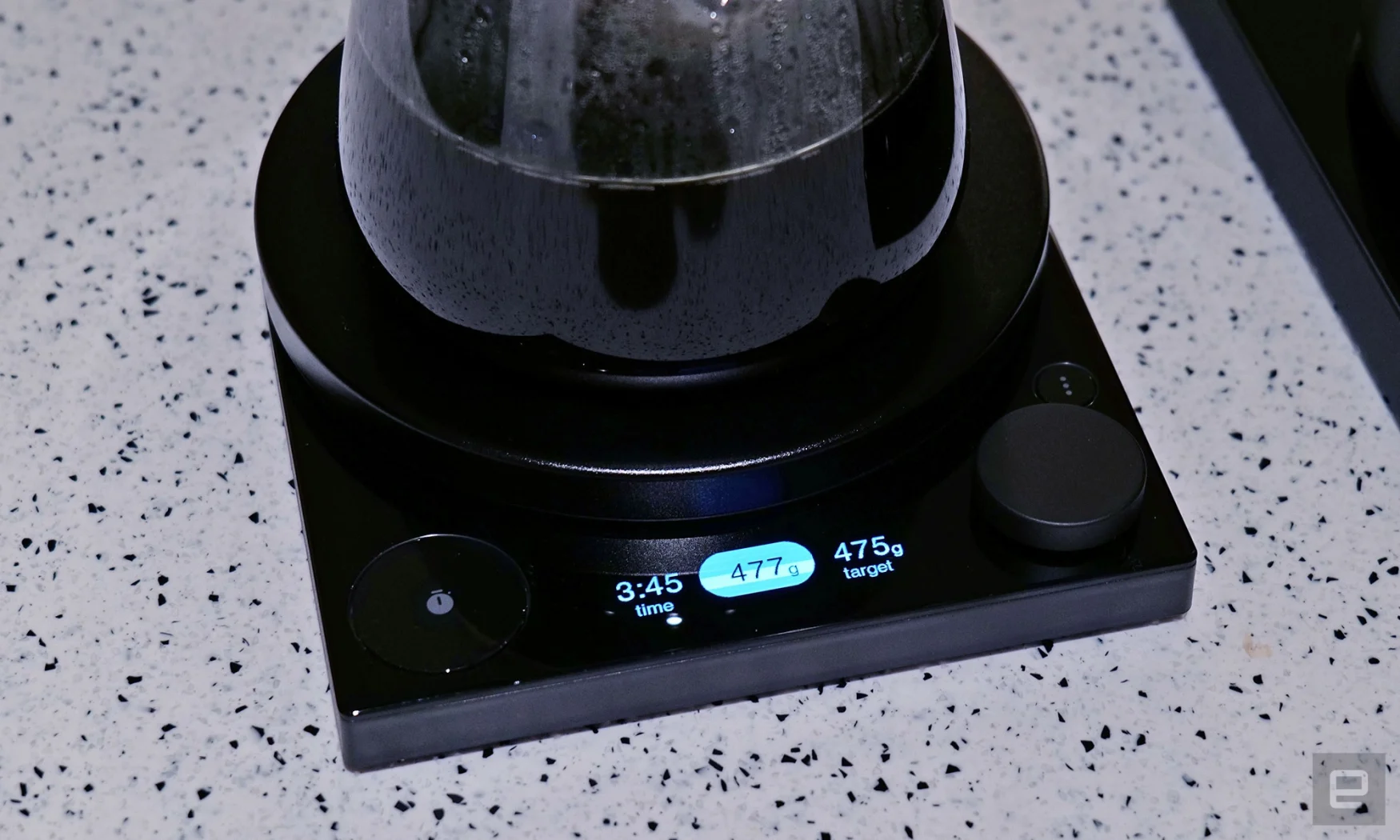 For more experience brewers, the Tally Pro also lets you manually set your ideal water-to-coffee ratios. 