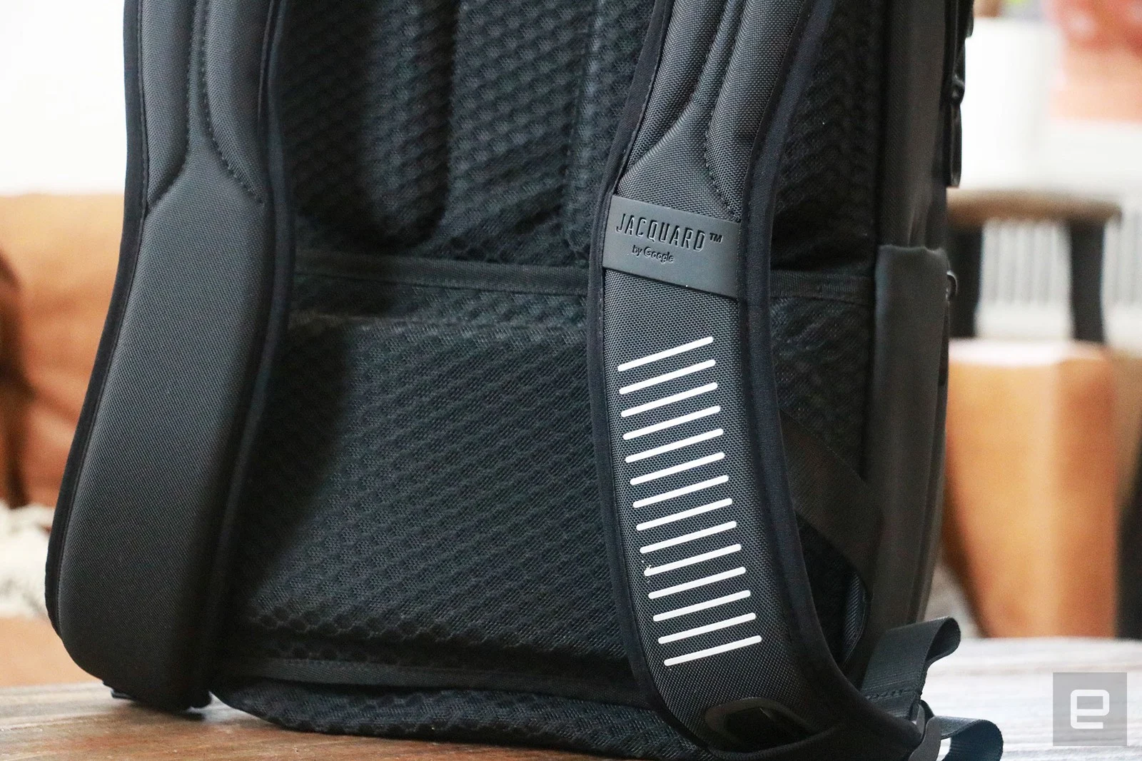 Samsonite Konnect-i backpack with Google Jacquard hands-on