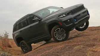 <h6><u>2023 Jeep Grand Cherokee Review: Something for all, from 4xe Trailhawk to three-row L</u></h6>