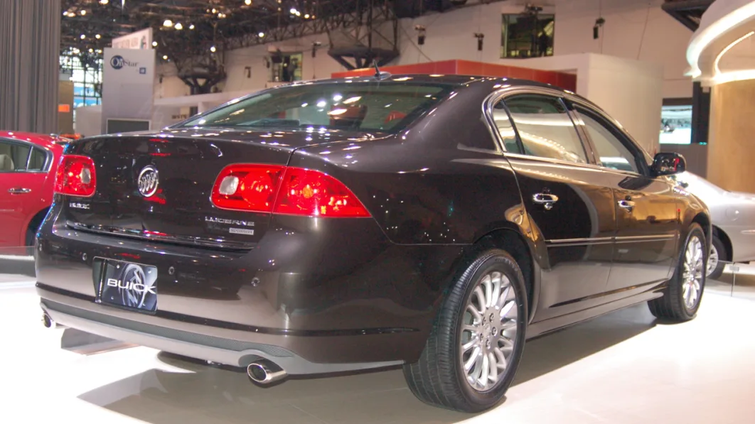 2008 Buick LaCrosse and Lucerne Super Photo Gallery