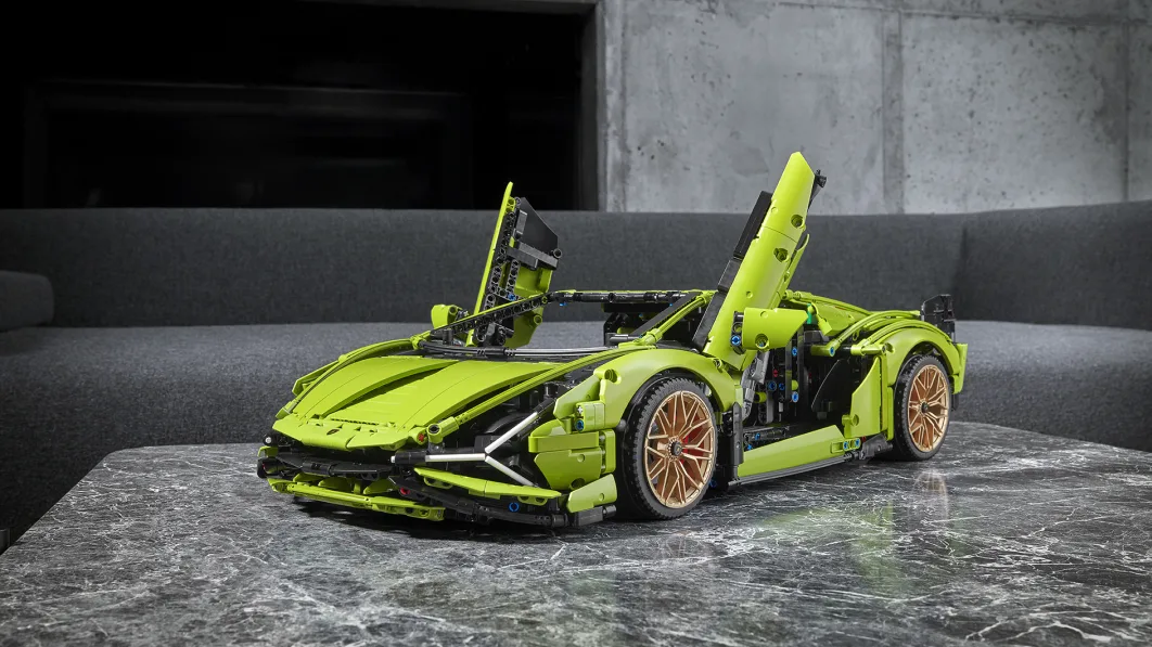 Lamborghini Sian by Lego Technic