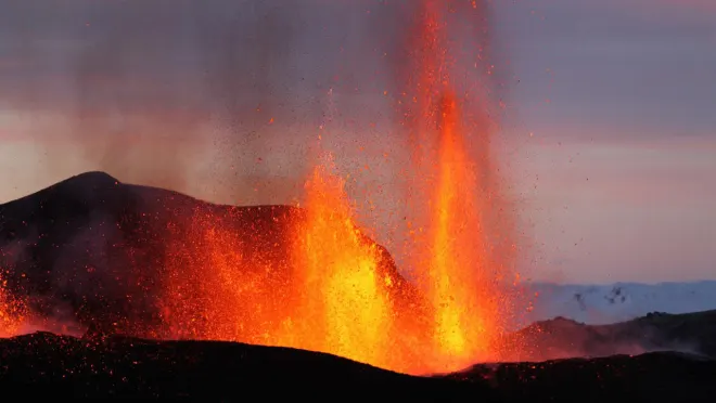 pude Anvendelse sæt Top Gear takes blame for Icelandic volcano eruption - Autoblog