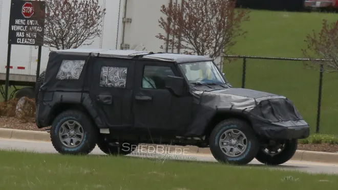 2018 Jeep Wrangler spied looking more aerodynamic - Autoblog