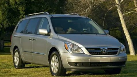 2008 Hyundai Entourage Limited Front-wheel Drive Passenger Van
