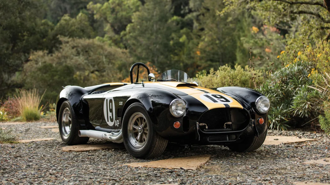 1965 Shelby 427 Competition Cobra front 3/4
