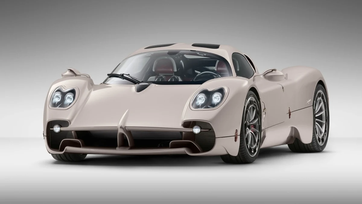 Pagani is developing an EV but says batteries remain too heavy