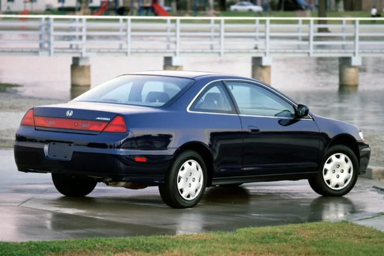 2002 Honda Accord  EX w/Leather 2dr Coupe Equipment - Autoblog