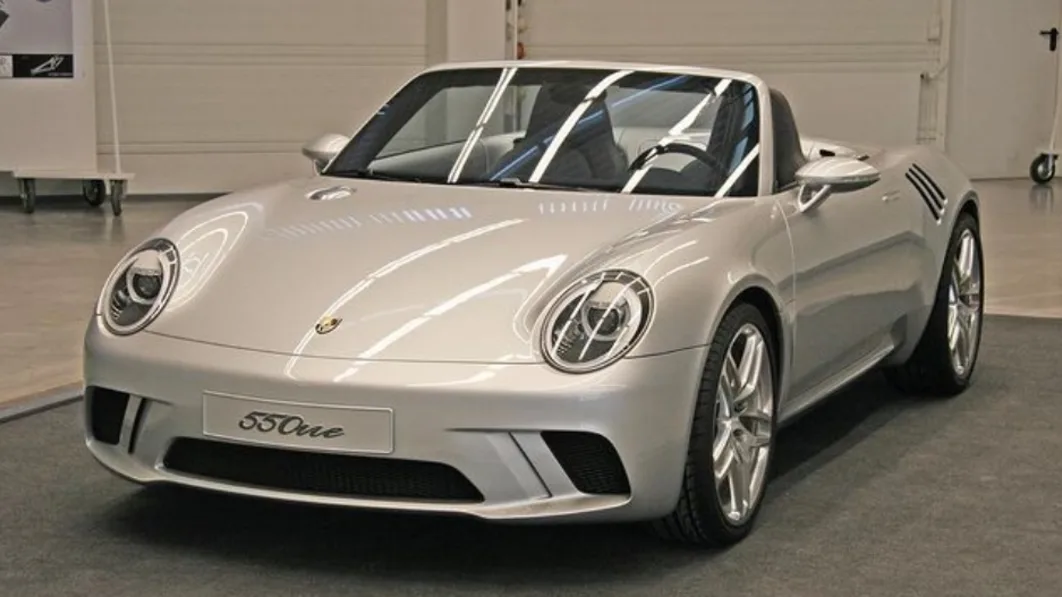 Porsche 550One concept