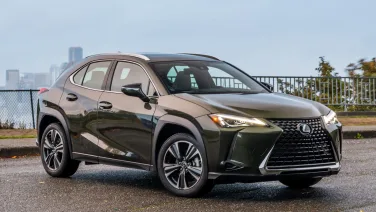2022 Lexus UX Review | What's new, price, hybrid mpg, pictures