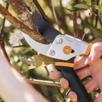 'Cuts like a hot knife through butter': Fiskars pruning shears are down to $14