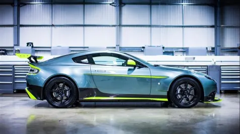 <h6><u>Aston Martin Vantage GT8</u></h6>