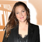 Drew Barrymore adores these trendy U.S.-made sweatpants — snag 'em on sale