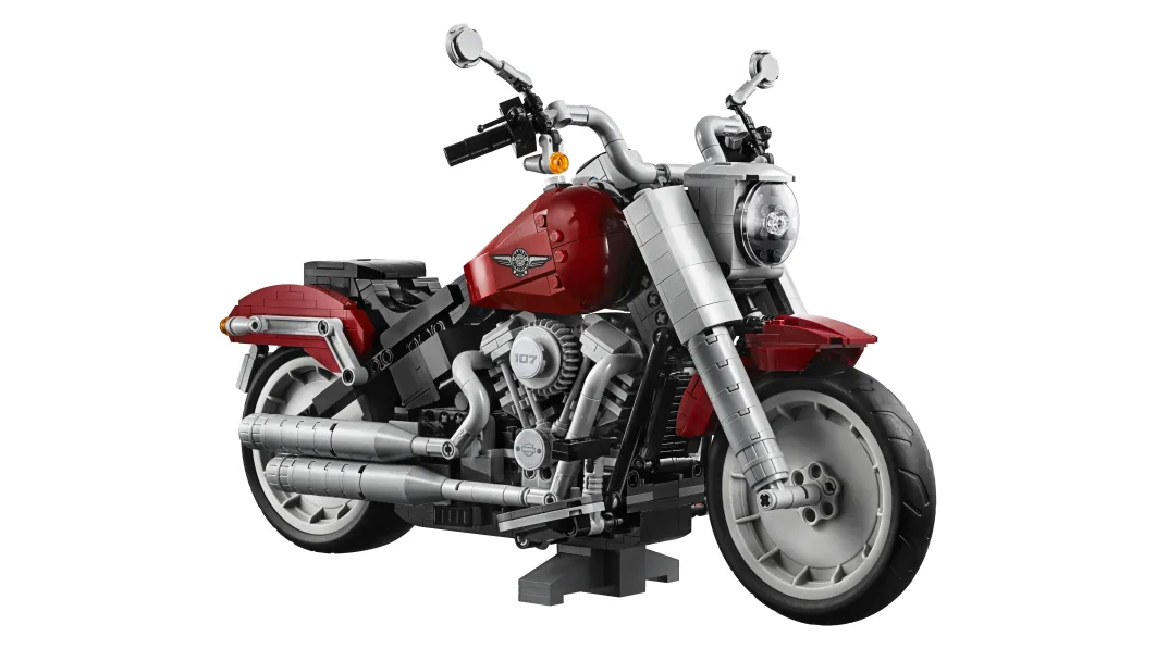 2019 Harley-Davidson Fat Boy Lego kit from the front