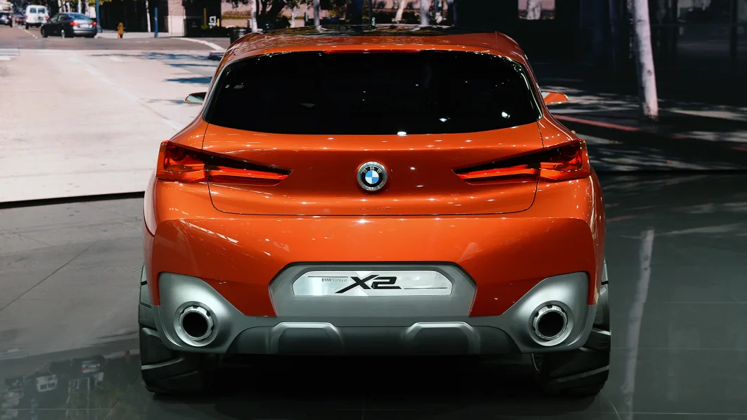 BMW X2 Concept: Paris 2016 Photo Gallery