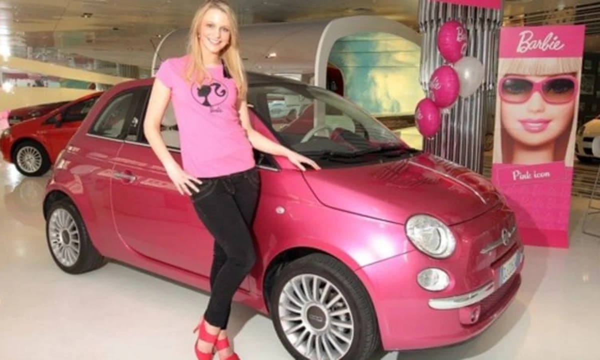 Barbie's Fiat 500 comes to London, crystals and pink at the ready - Autoblog