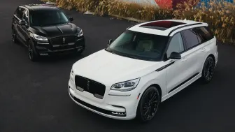 <h6><u>2022 Lincoln Aviator with Jet Package</u></h6>