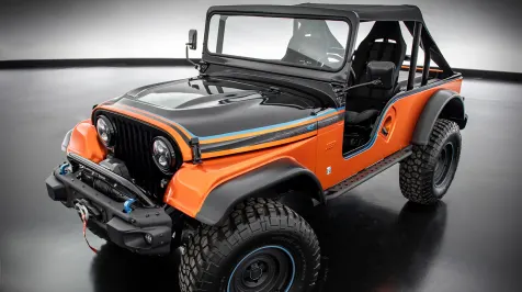 <h6><u>Jeep CJ Surge Concept</u></h6>