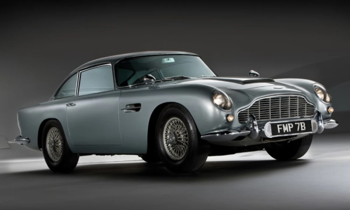 Details about   Gilbert toys Aston Martin DB5 James Bond 007 Rear Bumper Reproduction part 