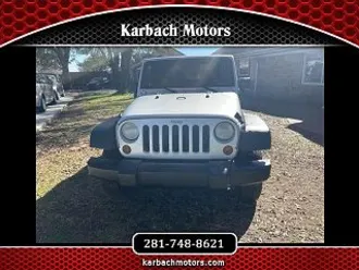 2009 Jeep Wrangler Unlimited Sahara 4dr 4x4 Specs and Prices - Autoblog