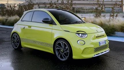 2023 Fiat 500e Abarth revealed, quicker than the gas model