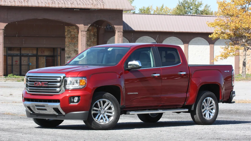 2016 GMC Canyon Diesel front 3/4