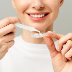 Teeth whitening: What is it, how to do it safely and how to do it at home