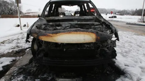 <h6><u>NHTSA investigates Dodge Journeys, says woman died trapped inside burning SUV</u></h6>