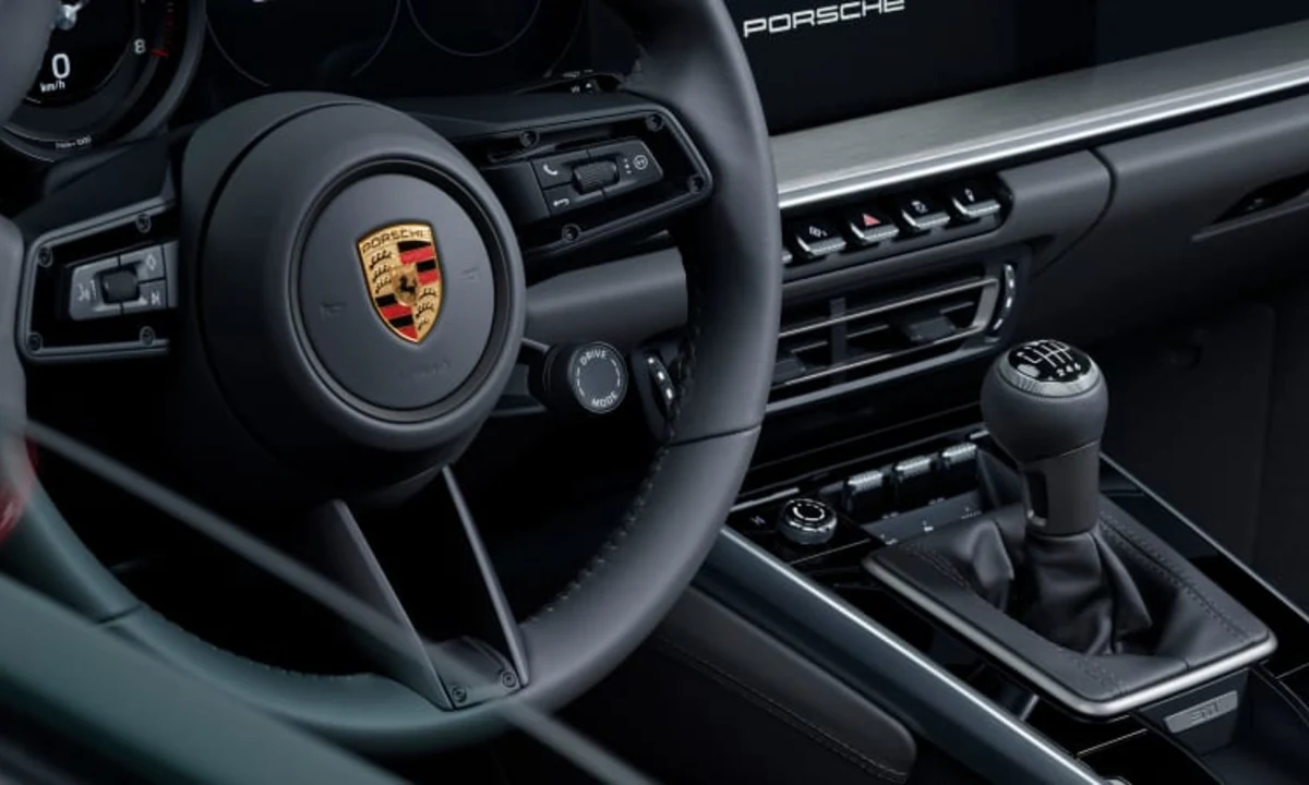 992 Porsche 911 Carrera S adds the manual transmission to the mix - Autoblog