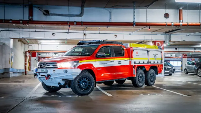 Toyota Hilux Prospeed Hiload 6x6 fire truck Photo Gallery