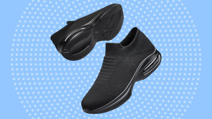 'Like putting on slippers': These podiatrist-approved sneakers are down to $27