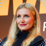 Cameron Diaz, 52, gets her glow from this gentle retinol serum — it's just $22